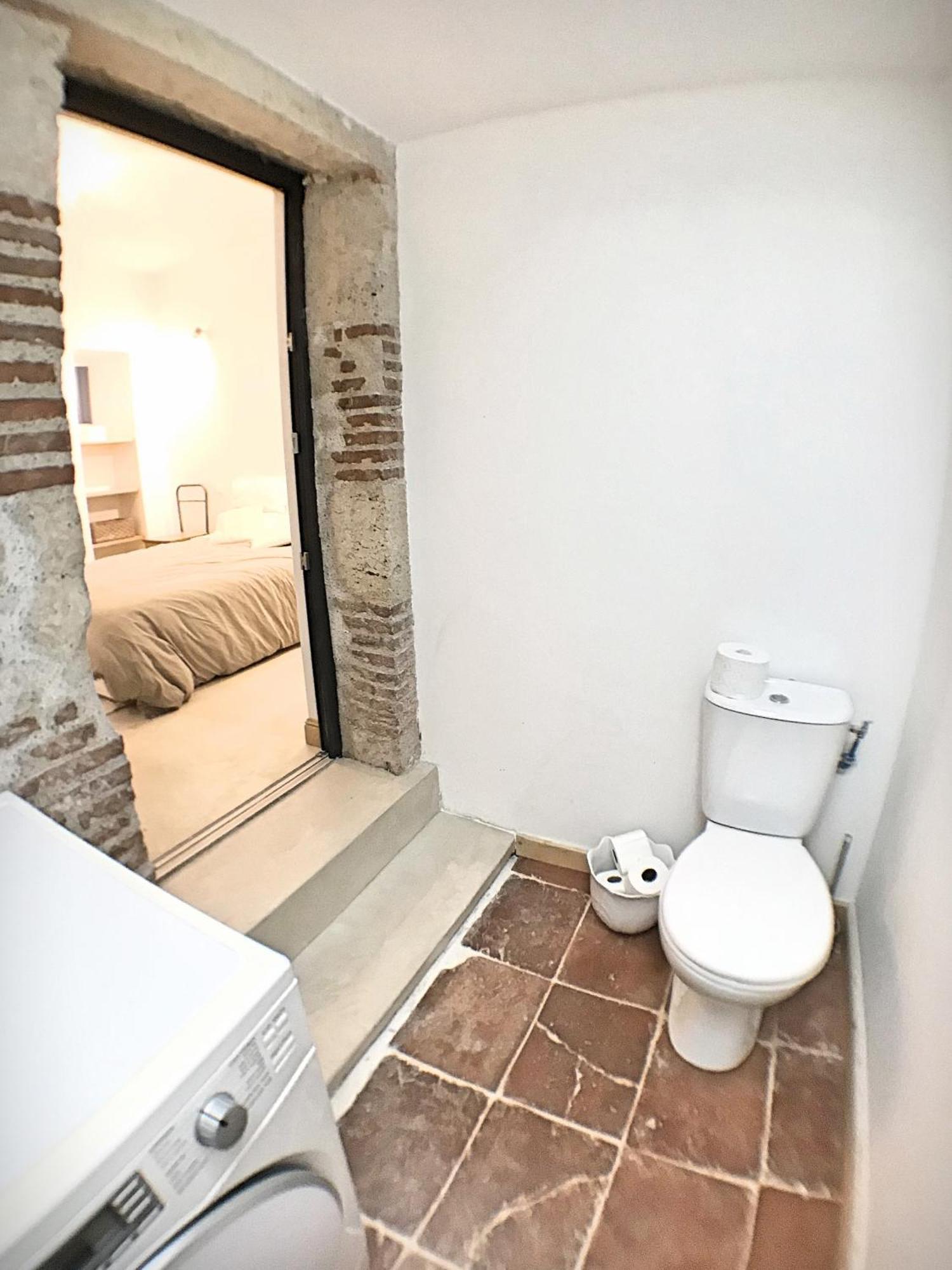 Appartement De Charme En Coeur De Ville อาฌ็อง ภายนอก รูปภาพ